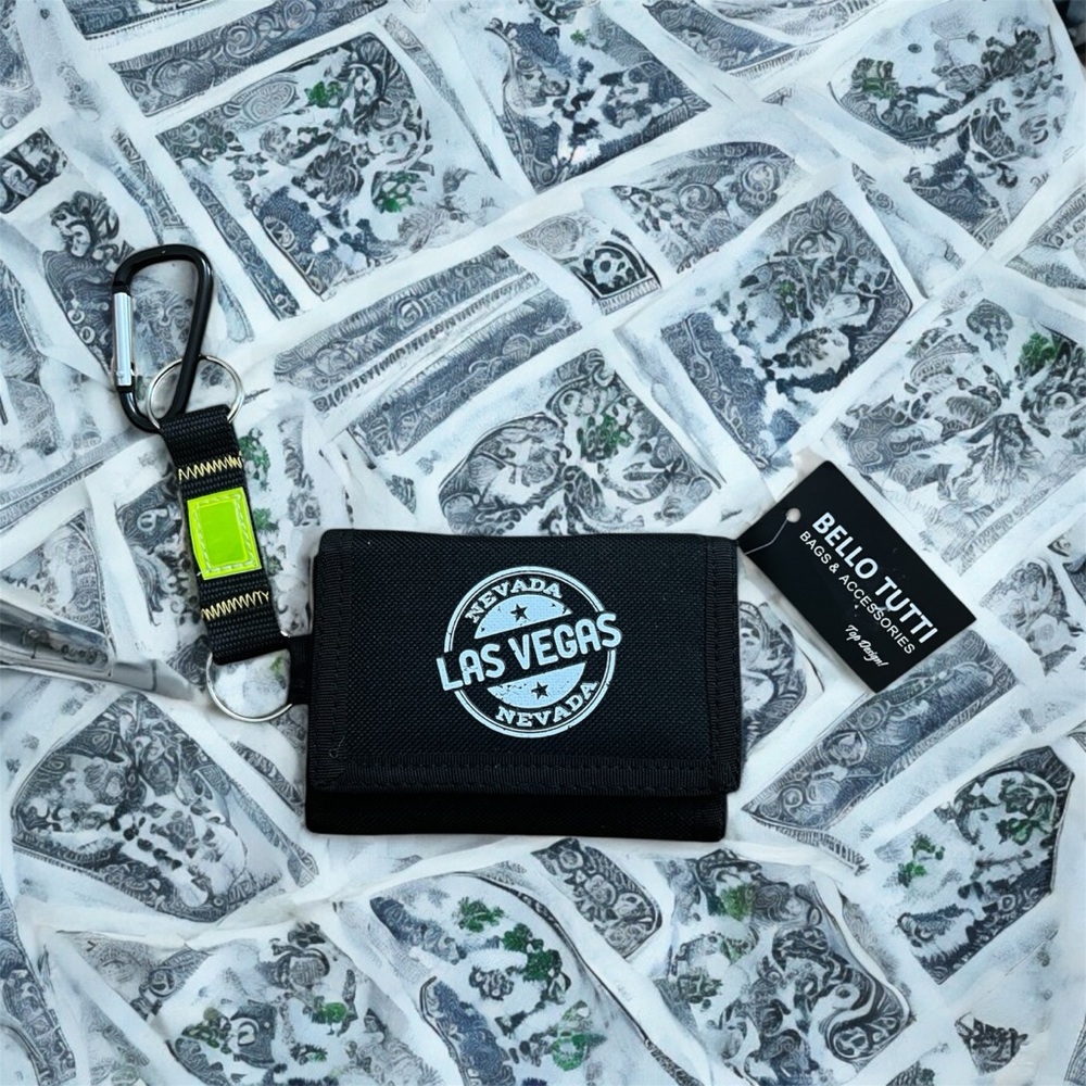 Las Vegas Black Wallet with Keychain
